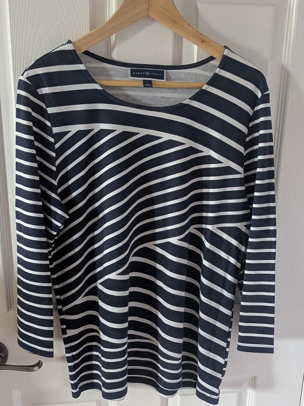 Karen Scott Black & White Striped Long Sleeve Tee